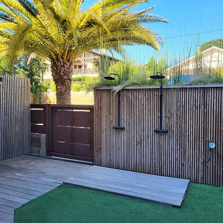 A Avec Piscine Chauffee, Proche Plages, Pistes Cyclables Et Services Hoteliers Inclus - Fr-1-791-7 Villa *